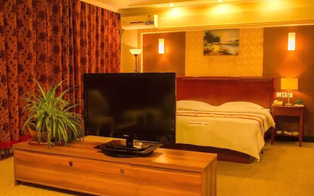 Greentree Inn Dalian Airport Express Hotel