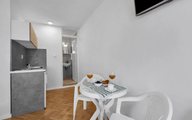 Ivica - 100m from the beach - SA3(2) narancasti