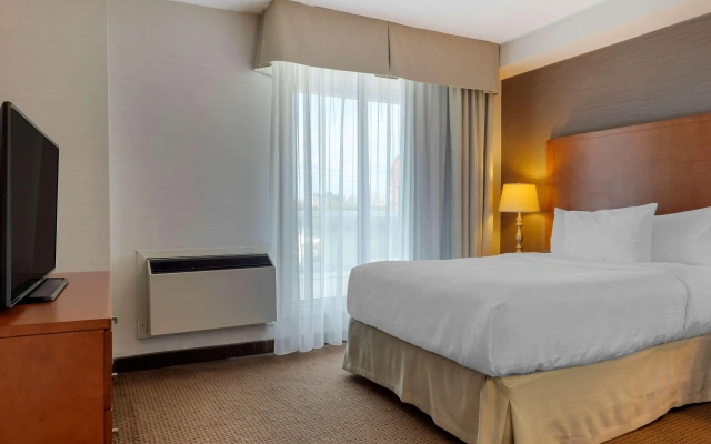 Best Western Plus Gatineau-Ottawa Downtown