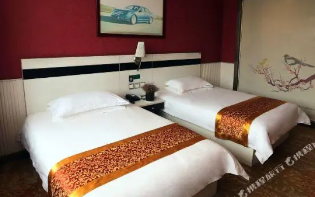 AutobotsOutbots Hotel (Zhengzhou Liulin Metro Station)