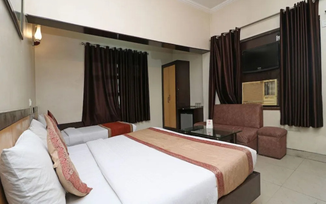 Hotel Mahajan Palace