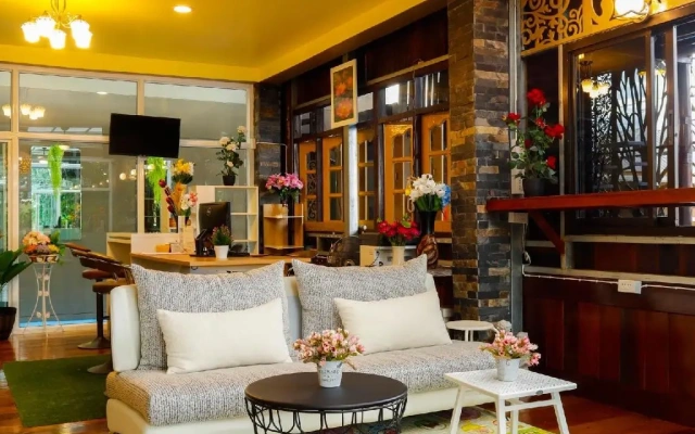 Airbest Hotel
