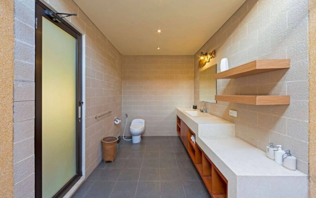 Modern 3-bedroom Puteri Villa