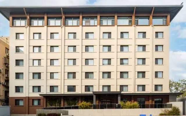 Sanjin Hotel