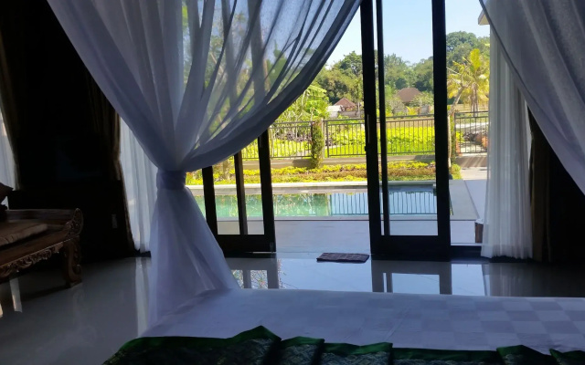 Ubud Paradise Villa