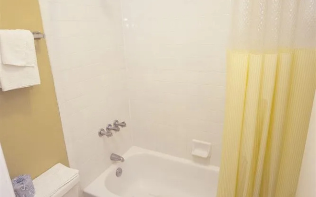 Days Inn by Wyndham DeFuniak Springs