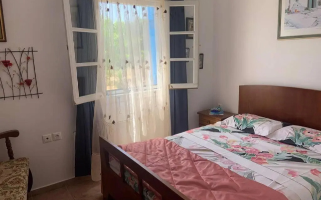 Lourantianika house