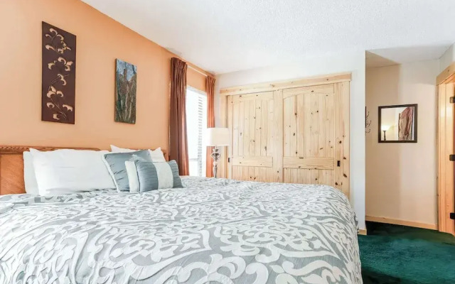 Family Fun Condo Stay for 6!