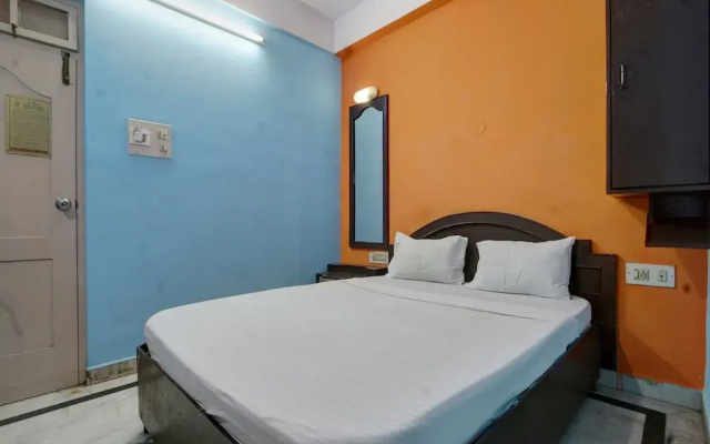 Hotel Radha Krishna Deluxe Lodge by OYO Rooms