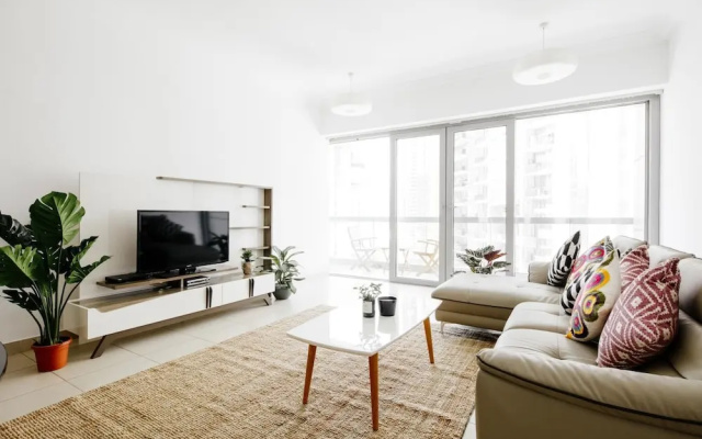 Fantastay Downtown Blvd 8