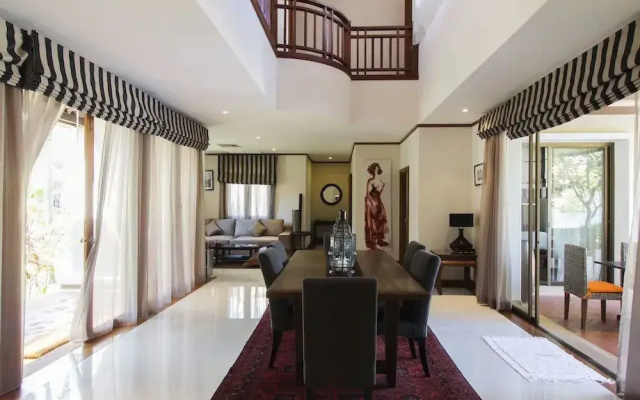Laguna Golf Villa