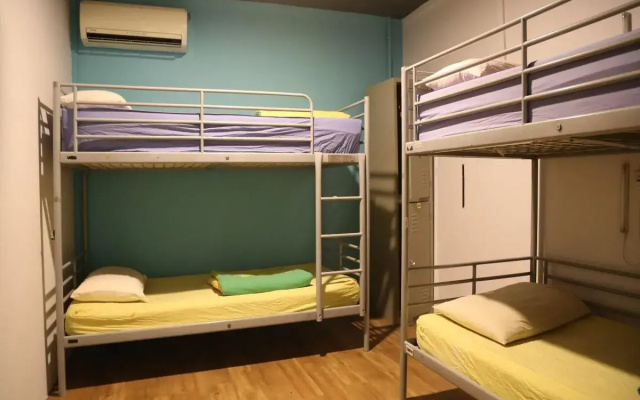 Fernloft - City Hostel Singapore
