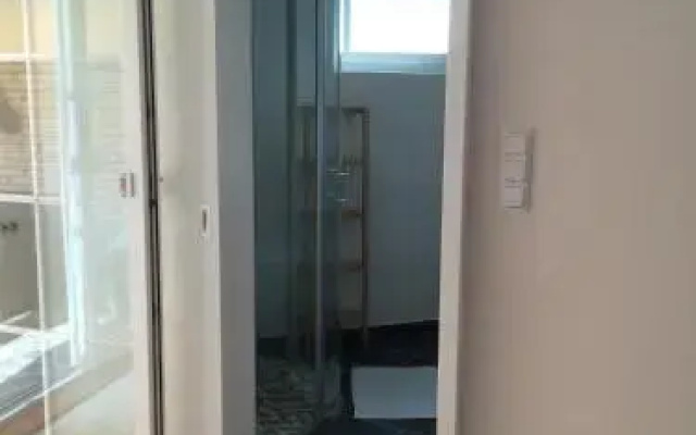 Studio Apartment L.Y.M.A.