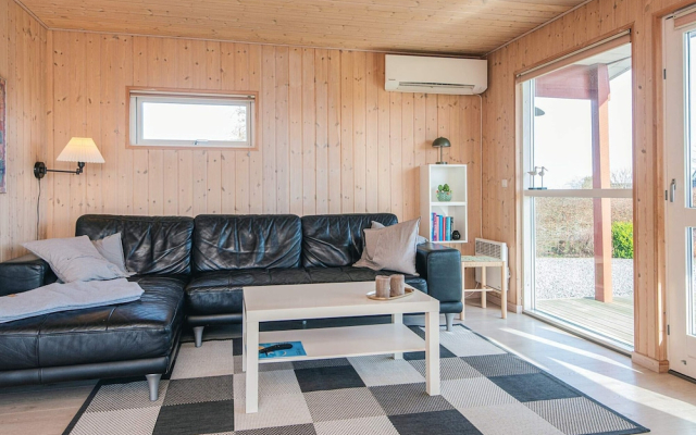 Spacious Holiday Home in Hejls near Sea