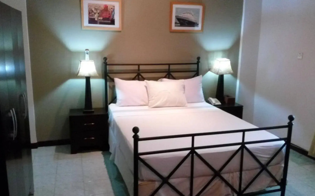 TEMA central Hotel