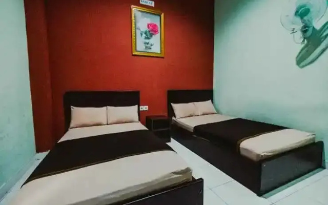 Hotel Mega Dana