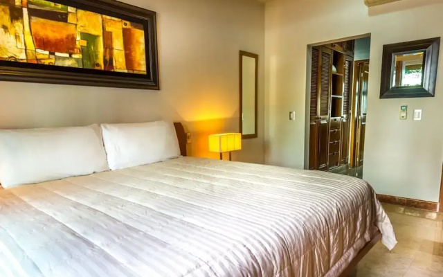 Paseo Del Sol Reef B 104 3 Bedroom Condo