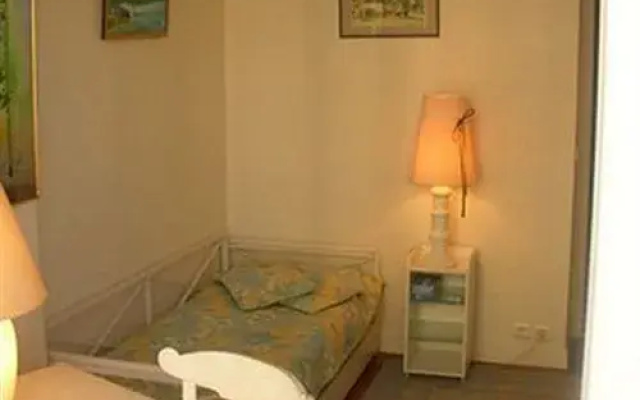 Bed And Breakfast Laos