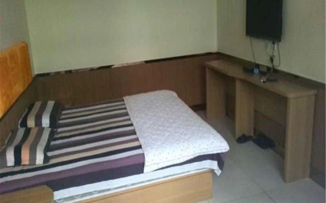 Qufu Taotao Hotel