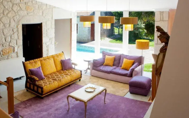 Quinta Trás o Rio