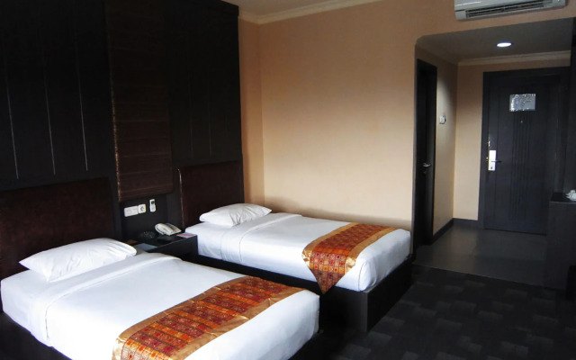 Furaya Hotel
