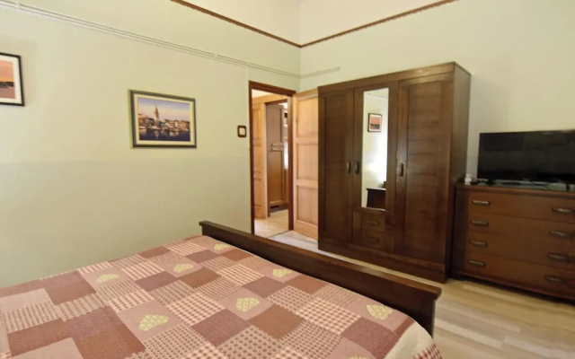 Holiday Home With Garden and BBQ in Umag