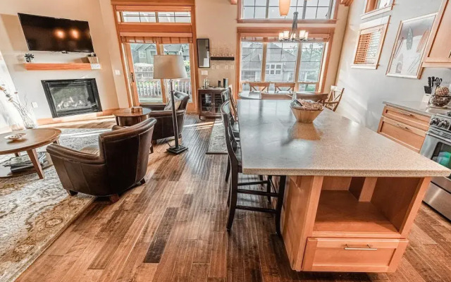 Lodges at Cannon Beach A2