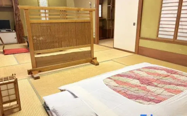 Saku Hotel   Onsen (Hot Spring)