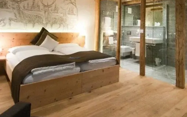 Hotel Crusch Alba Swiss Lodge