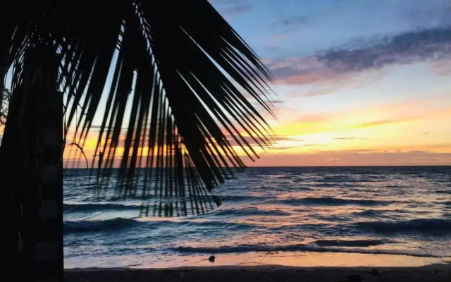 Secret Beach Bungalows