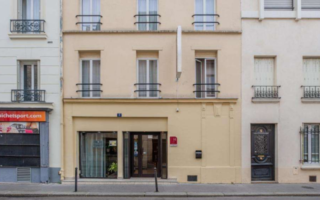 Hotel La Perle Montparnasse