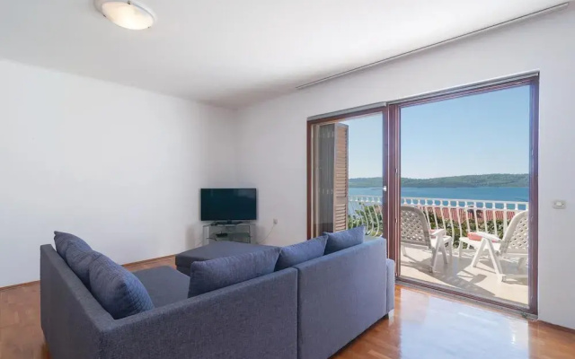 Amazing Home in Trogir With Wifi and 3 Bedrooms