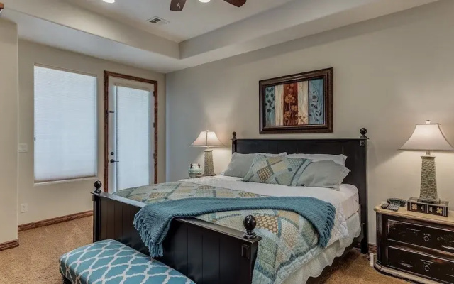 Beyond The Green 4 Bedroom Townhouse by RedAwning