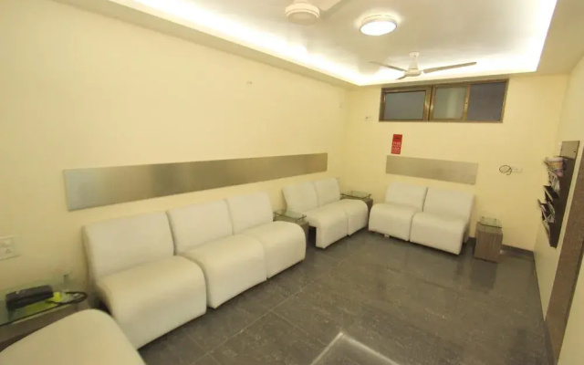 OYO 1377 Hotel Alfa
