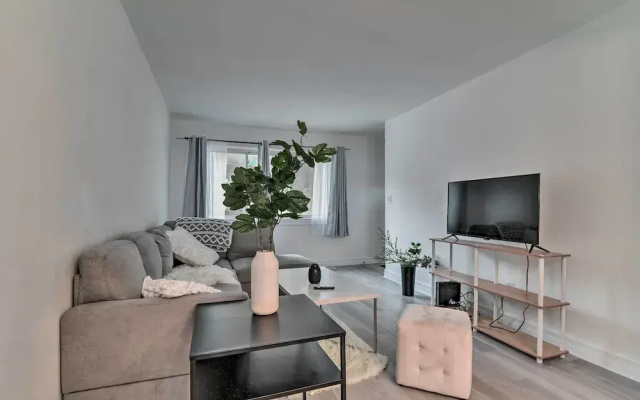 Trendy Birmingham House w/ Laundry Amenities!