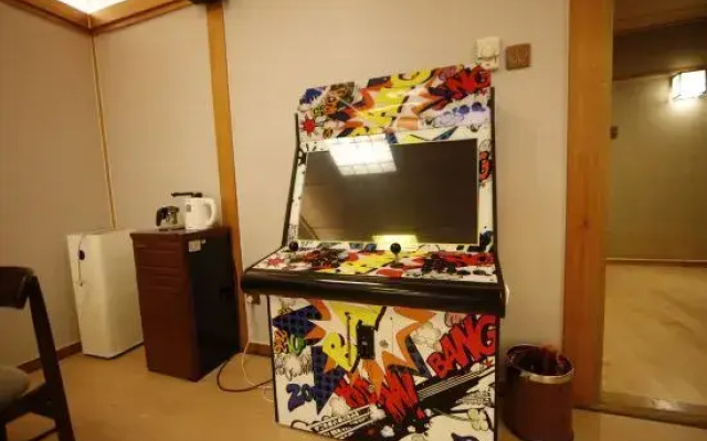 Beijing Yiwaiting Japanese-style private soup homestay