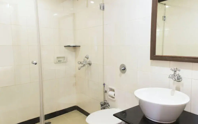 Hotel Aroma Executive