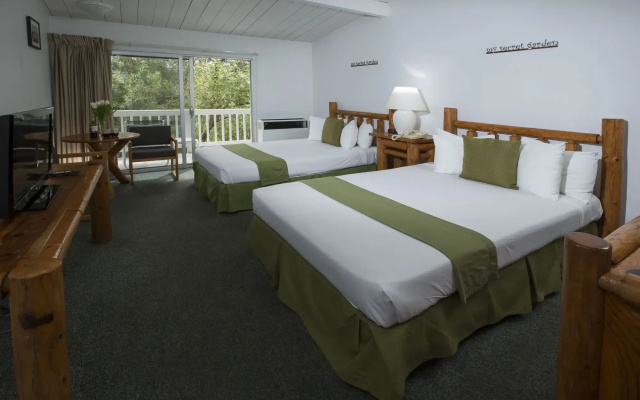 Carmel River Inn & Cottages