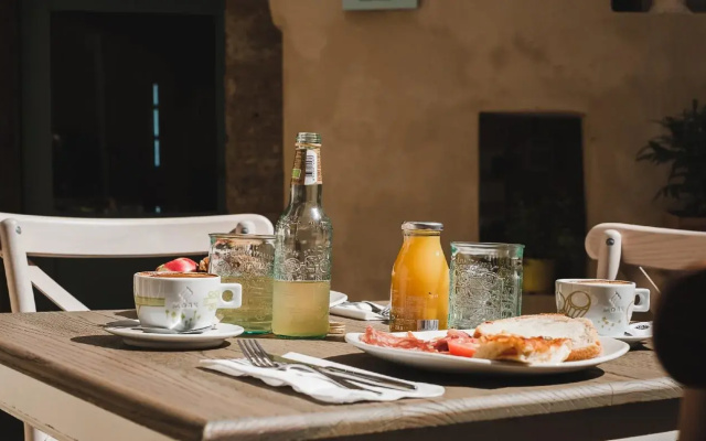 Talbot and Bons Boutique Bed & Breakfast