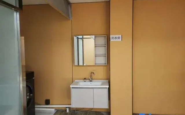 Ru Jia Yi He Hotel (Harbin Central Street Gonglu Daqiao Metro Station Branch)