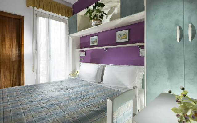 Hotel Sandra