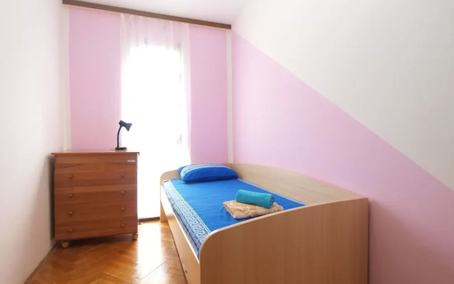 Apartment 1475