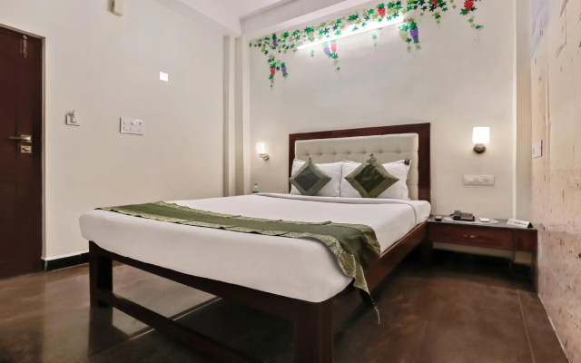 Treebo Trip Prakasam Residency
