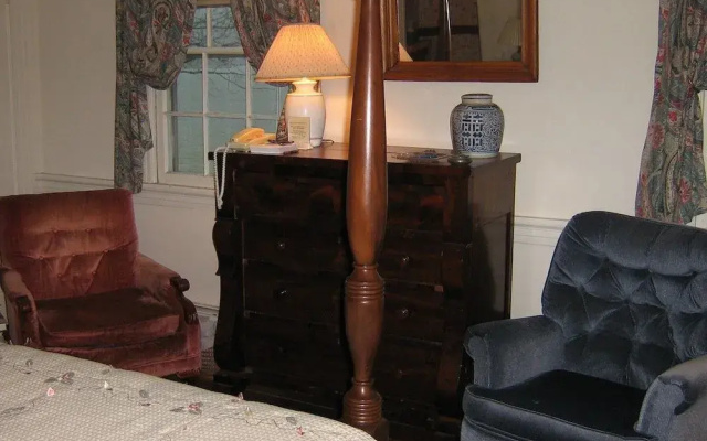 Bay View Waterfront B&B