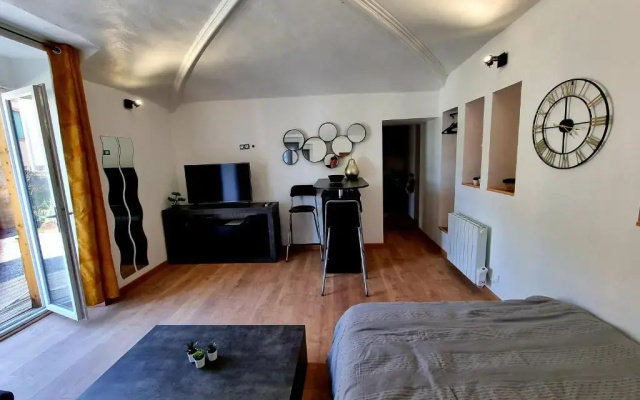 Superbe studio au c ur de l'Ardeche