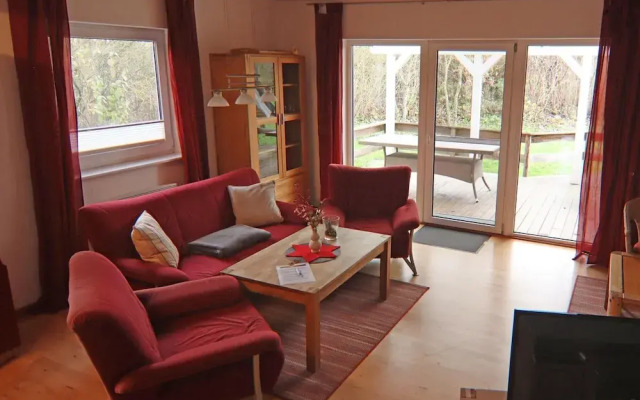 Familienfreundliches Ferienhaus mit Kamin in Babke