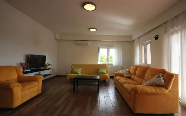 Apartment Luna