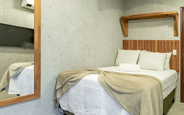 Apt With Pool and Barbecue Vnr005