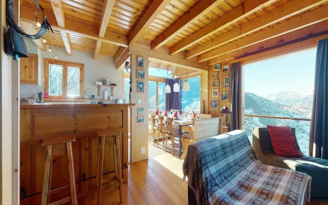 Chalet in the Heart of Valley With Balcony