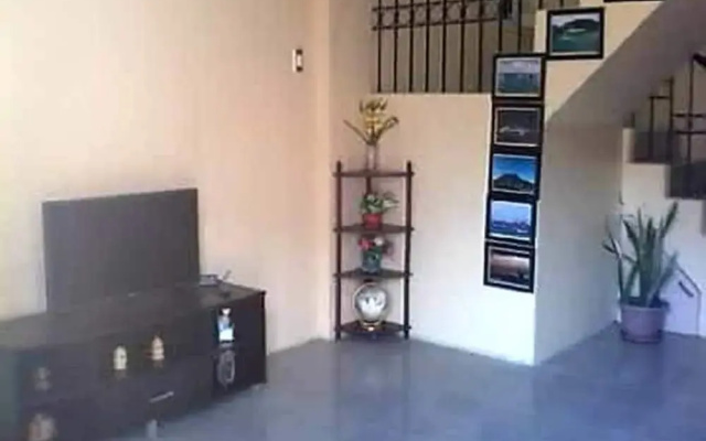 Alona's Vacation Home